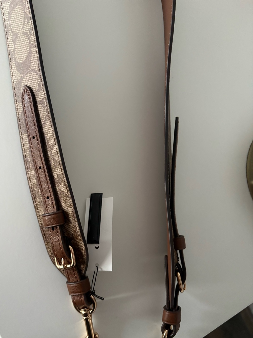 Beautiful Coach Brown Signature Adjustable Crossbody Strap with Gold Hardware - Picture 2 of 4